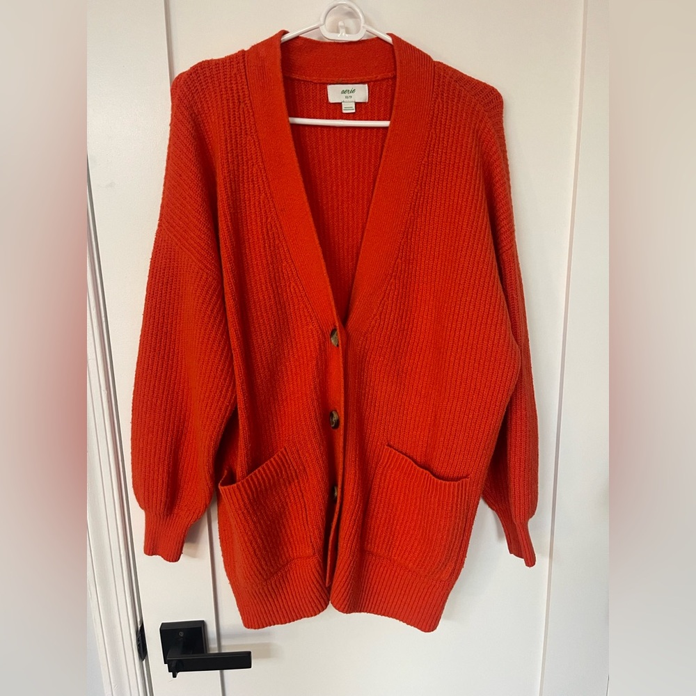 Aerie oversized sweater with tortoise buttons